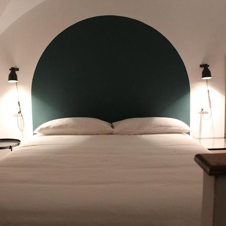 L' Altobasso Apt - Atypical Neapolitan House ภายนอก รูปภาพ