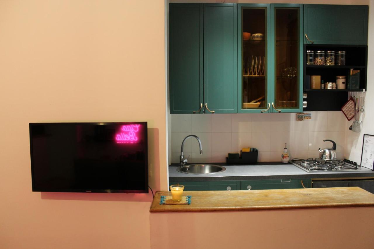 L' Altobasso Apt - Atypical Neapolitan House ภายนอก รูปภาพ