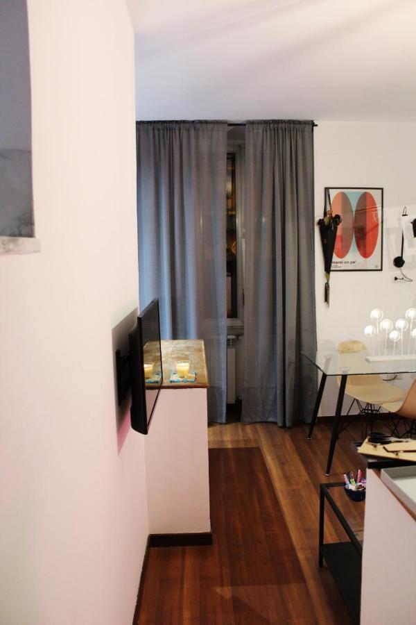 L' Altobasso Apt - Atypical Neapolitan House ภายนอก รูปภาพ