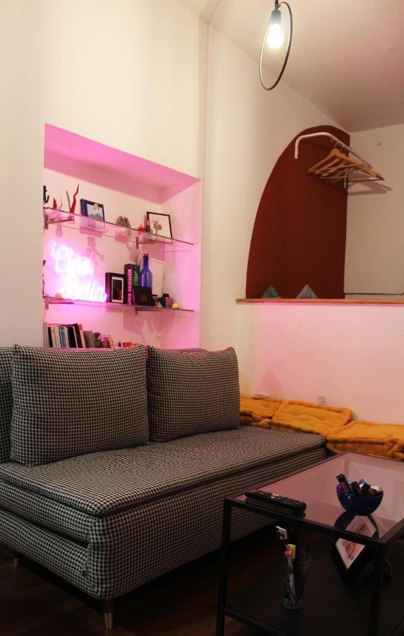 L' Altobasso Apt - Atypical Neapolitan House ภายนอก รูปภาพ