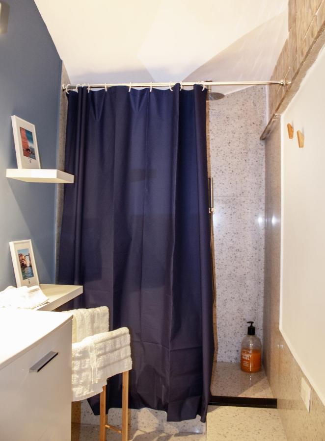 L' Altobasso Apt - Atypical Neapolitan House ภายนอก รูปภาพ